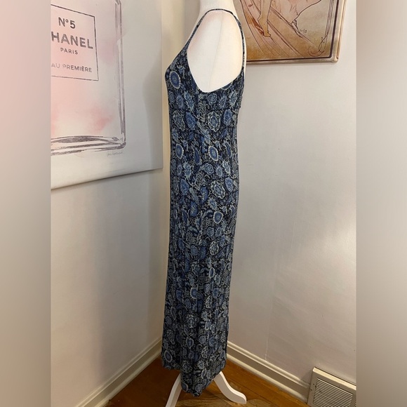 Old Navy Spaghetti Strap Sundress Maxi Length Blue Paisley Size 8 - Picture 5 of 13